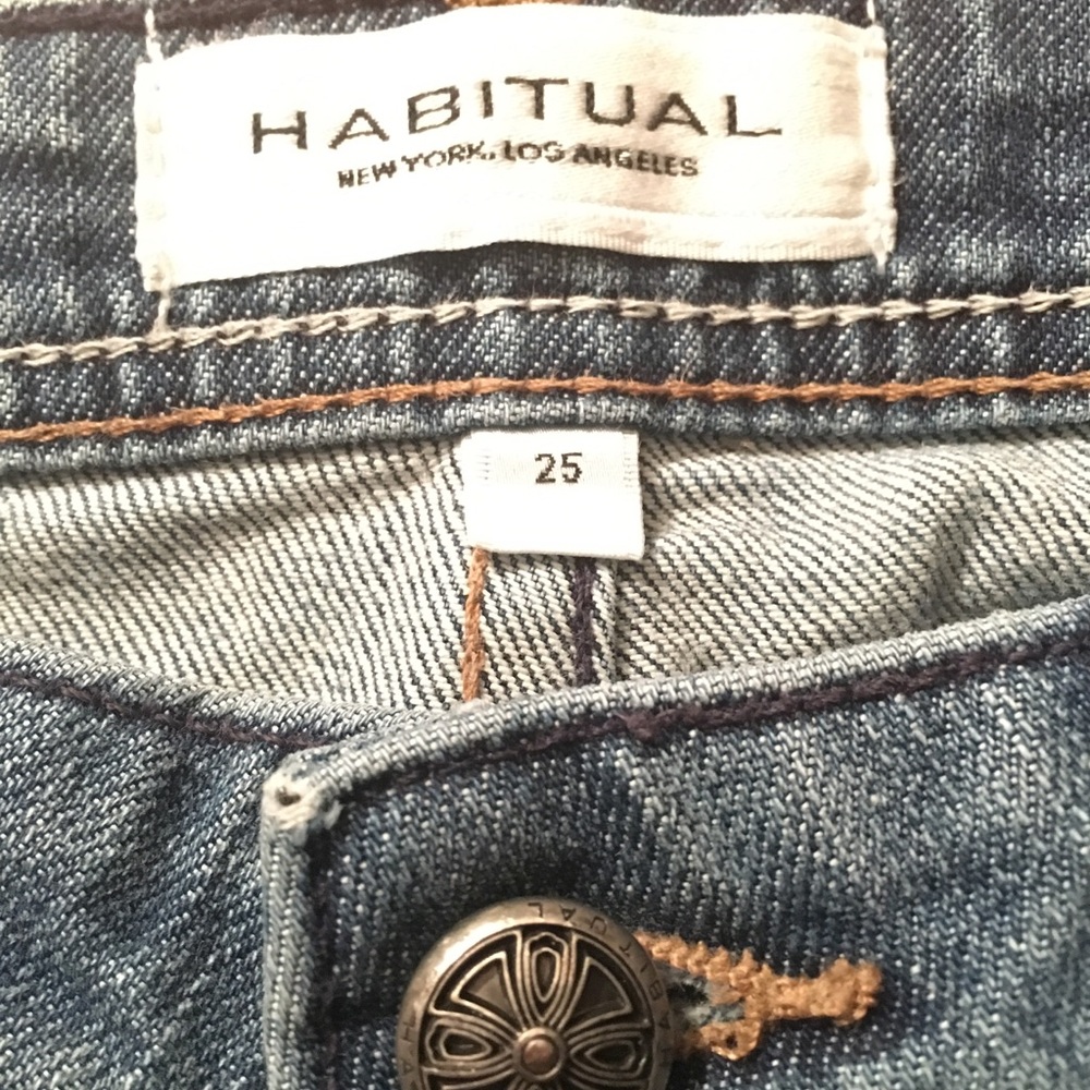 HABITUAL Jeans - Picture 2 of 4